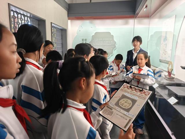 颐和园博物馆开新展！“扬州八刻”遇见“宫廷雕刻”