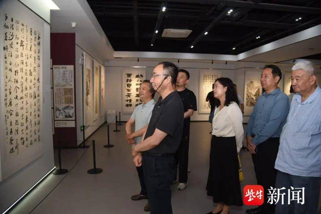 江风淮韵滋养蓬勃生机，三地书画作品联展登陆江苏省文化馆
